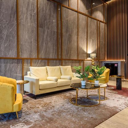 Tallest Concept Theme Suite Klcc クアラルンプール エクステリア 写真