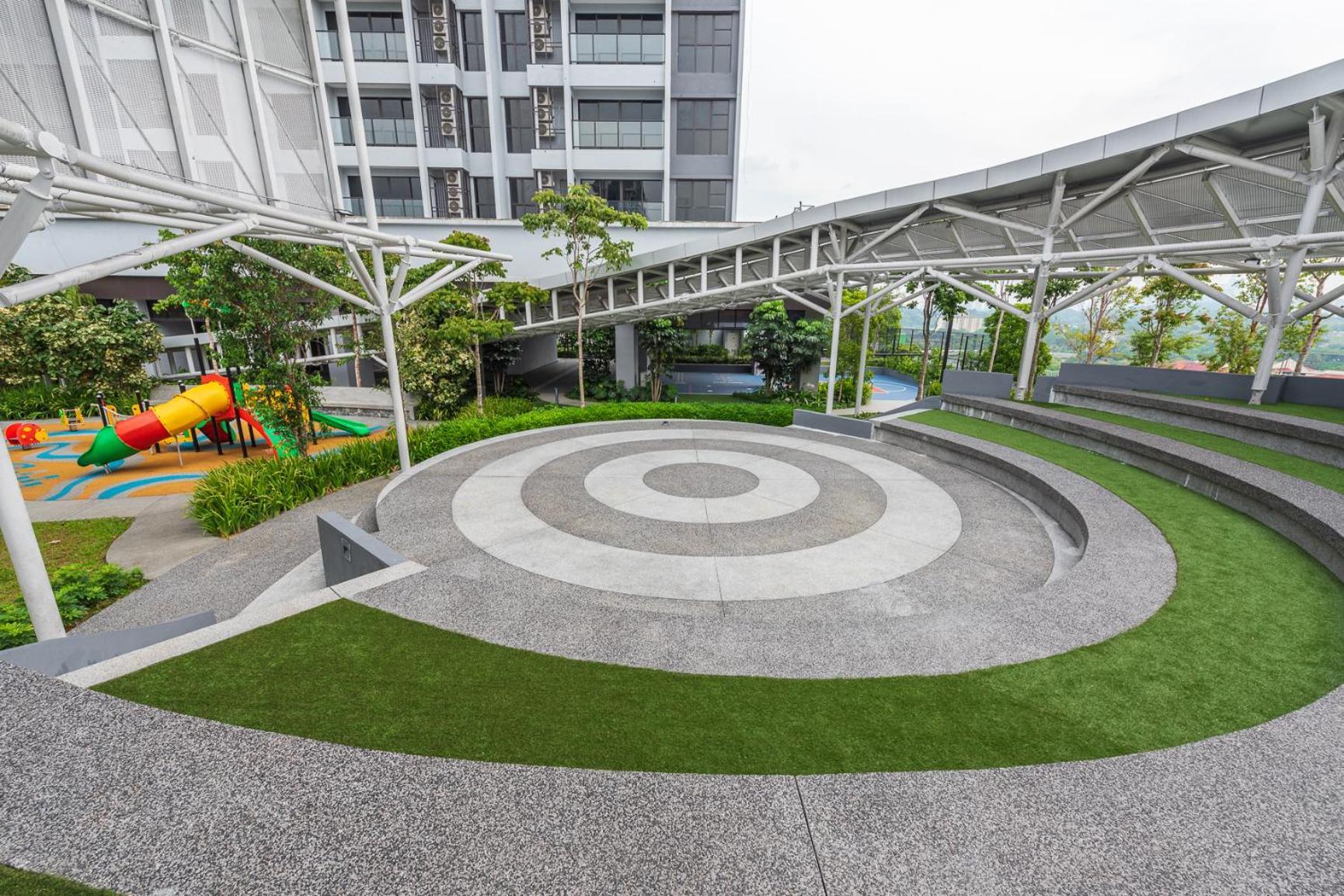 Tallest Concept Theme Suite Klcc クアラルンプール エクステリア 写真